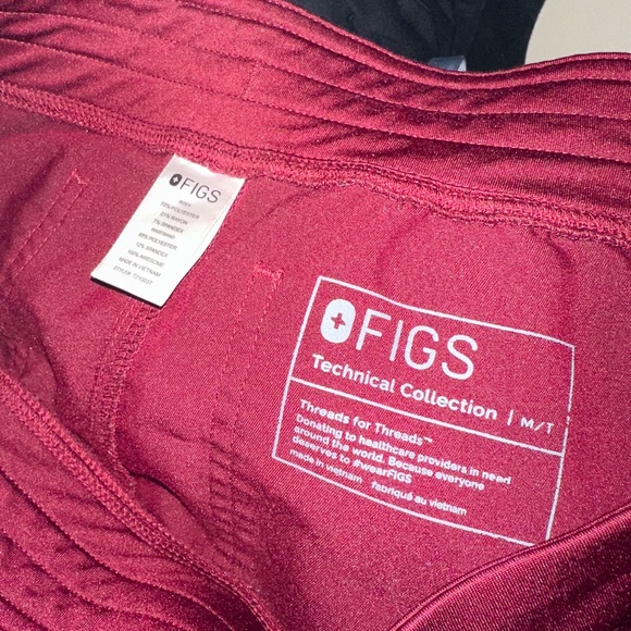 FIGS Livingston Scrub Pants - Burgundy - Medium/Tall - Picture 6 of 6